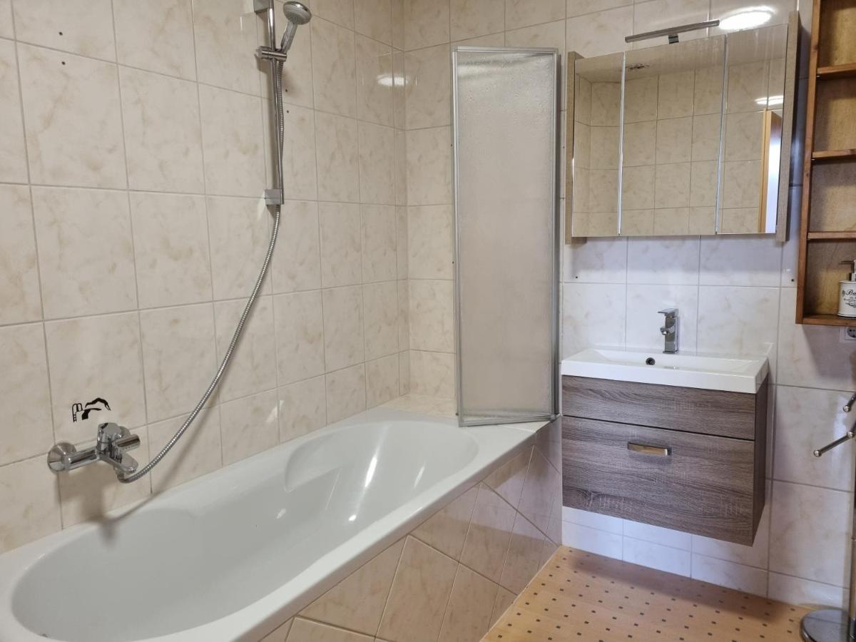Ferienwohnung Am Anger Diedorf  المظهر الخارجي الصورة